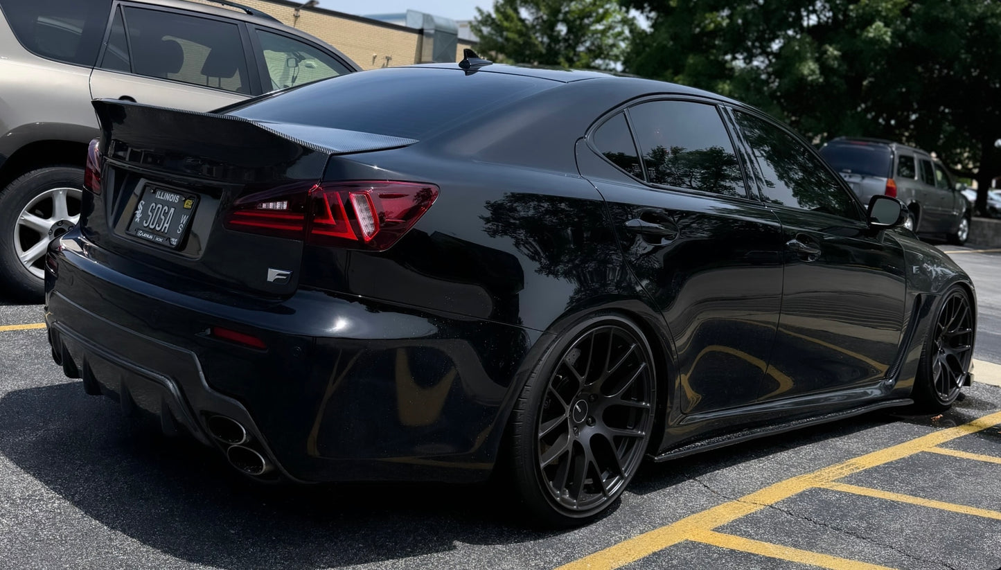 2IS Side Skirt Plastic