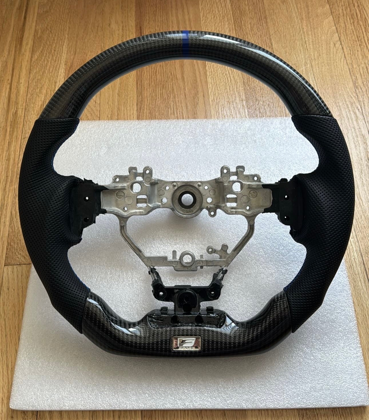 Lexus 2014+ Carbon Fiber Steering Wheel