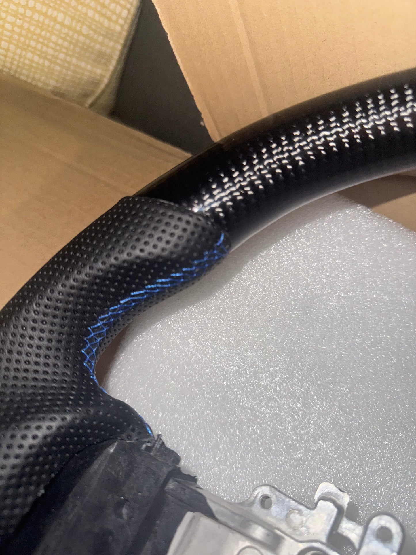 Lexus 2014+ Carbon Fiber Steering Wheel